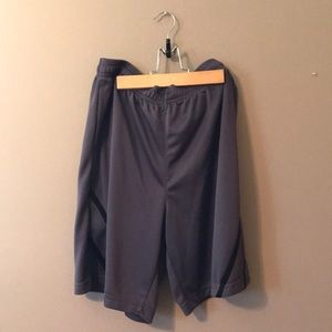 Tek Gear basketball shorts
